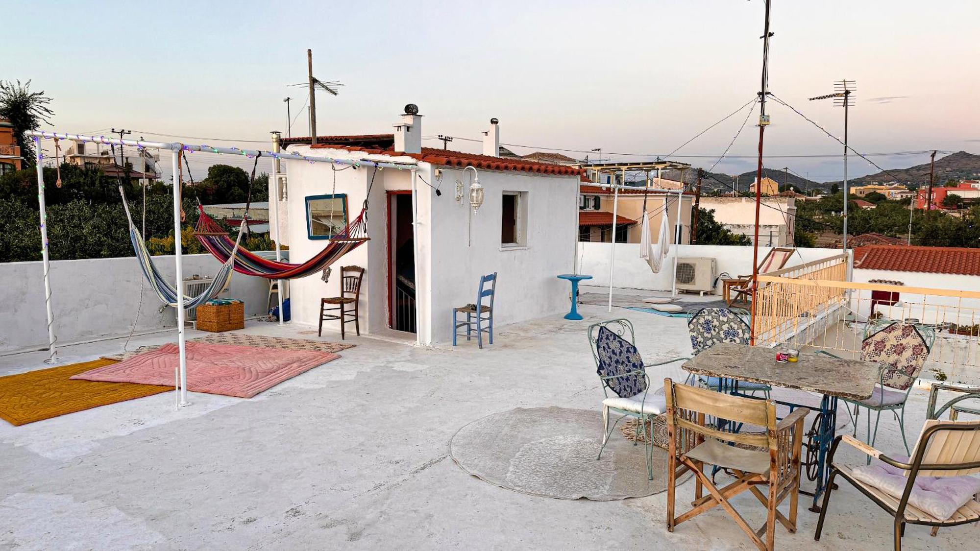 Appartement Vue Sur Mer Soul Family, Egine Aegina Exterior photo